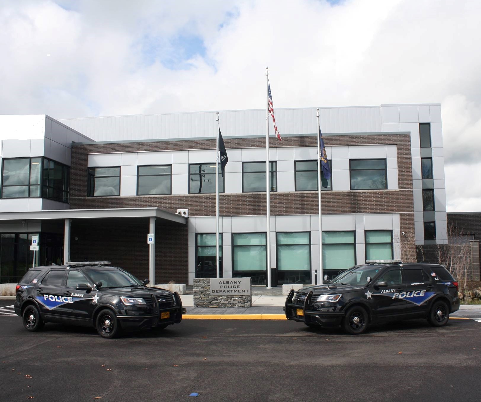 ALBANY-POLICE