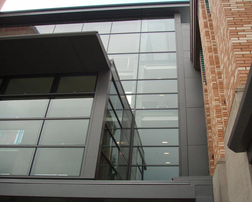 University of Oregon Lewis Integrative Science Building